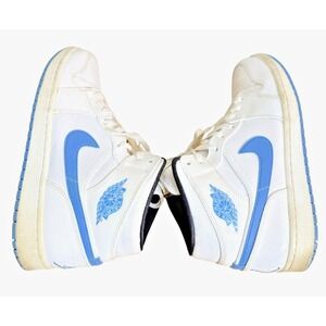 Nike Air Jordan 1 RetroMid MENS 11 PRE-OWNED White Patent Legend Blue 554724-127